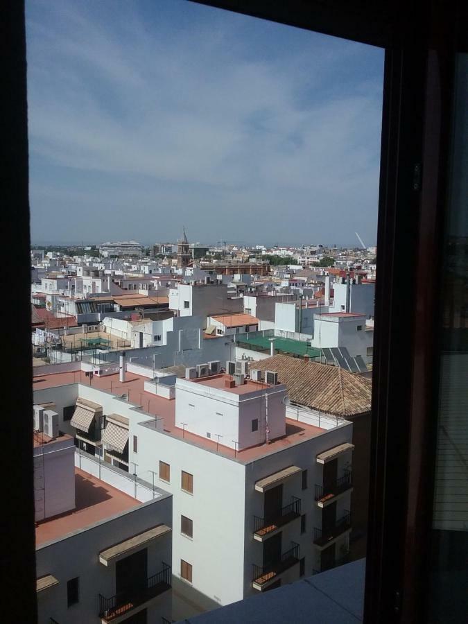 Rincon De Nati Triana Apartment Sevilla Bagian luar foto